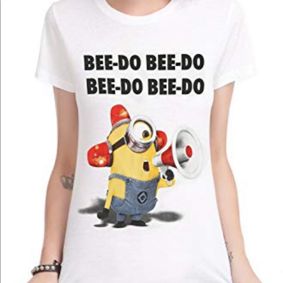 Hot Topic Tops - NWT Minion T-shirt